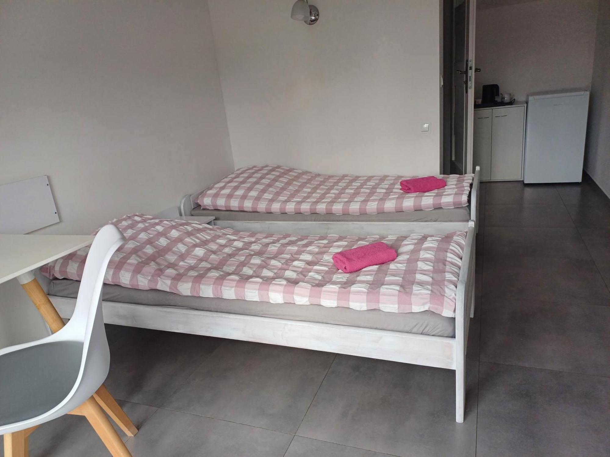 Hotel Gosciniec Solan Jeleniow Esterno foto